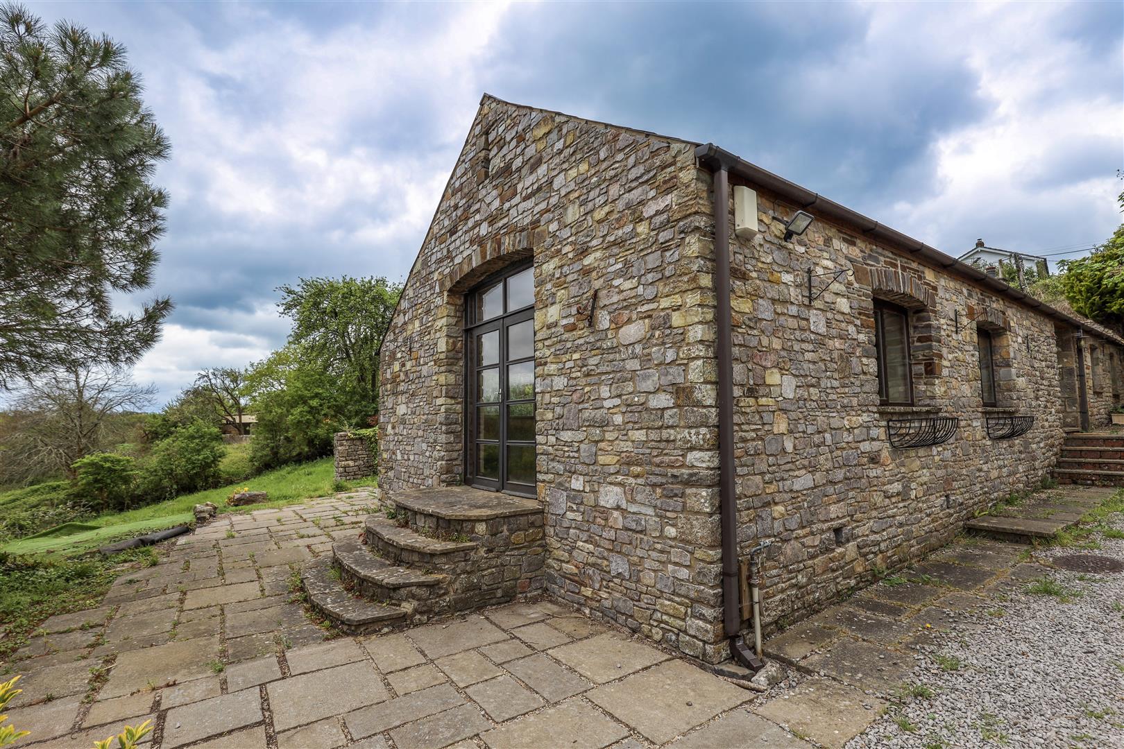 The Old Barn, Llandough, Nr Cowbridge, Vale Of Glamorgan, CF71 7LR